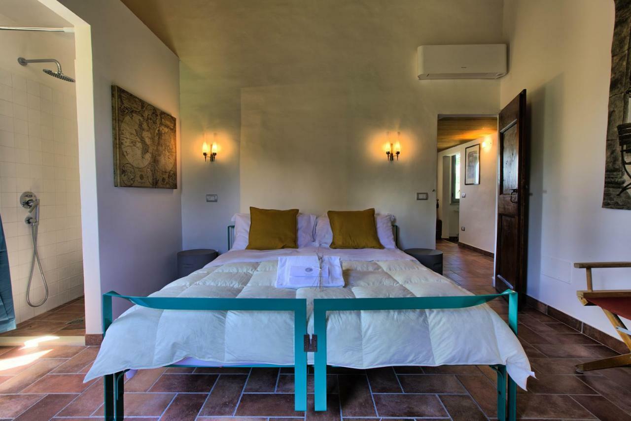 Grande Villa Storica Per Vacanze Con Giardino Privato E Piscina Ostra Exterior photo